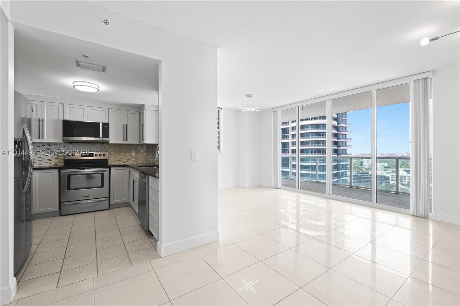 1250 S Miami Ave # 2501, Miami FL 33130 — 5