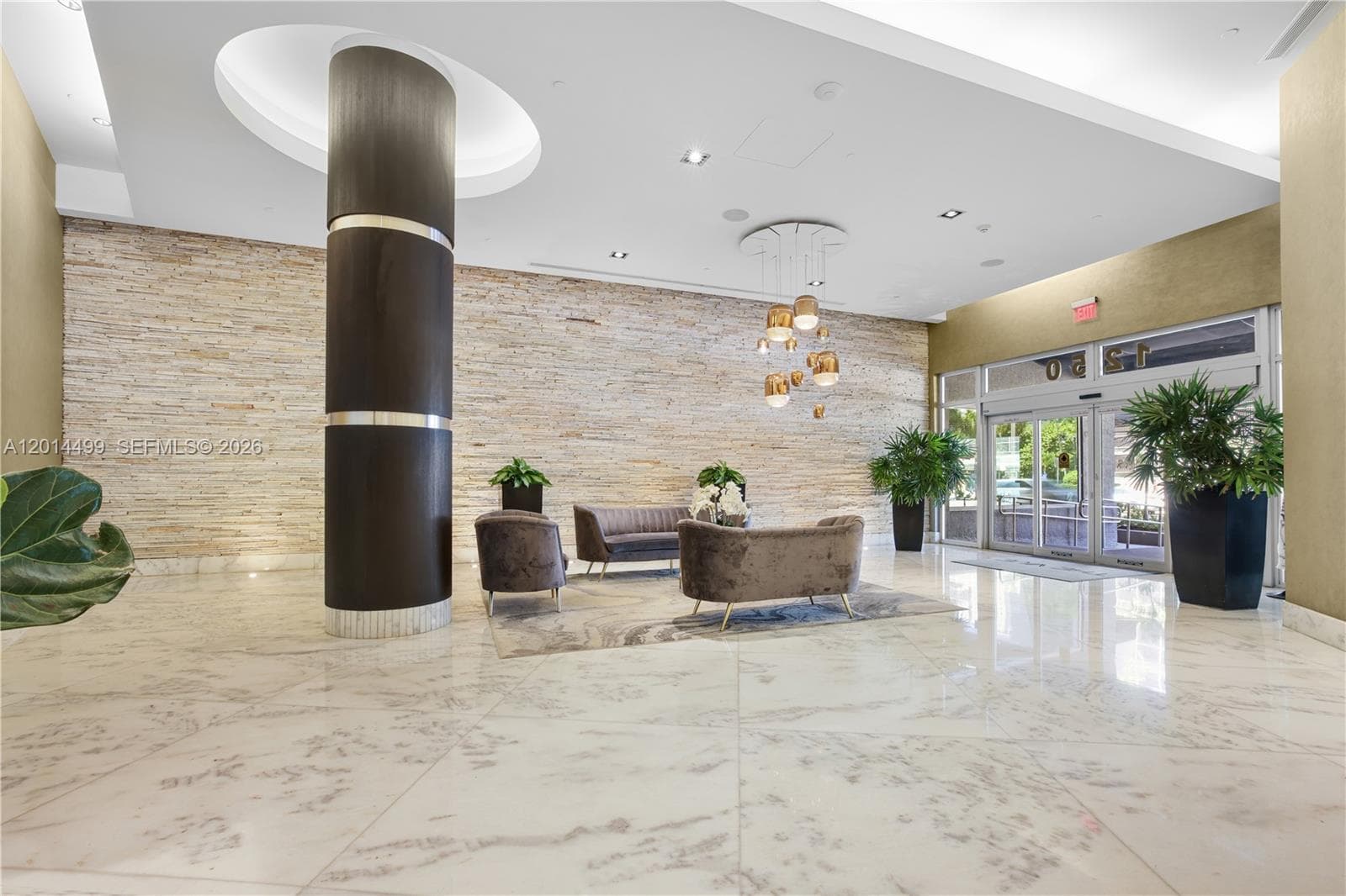 1250 S Miami Ave # 2501, Miami FL 33130 — 34