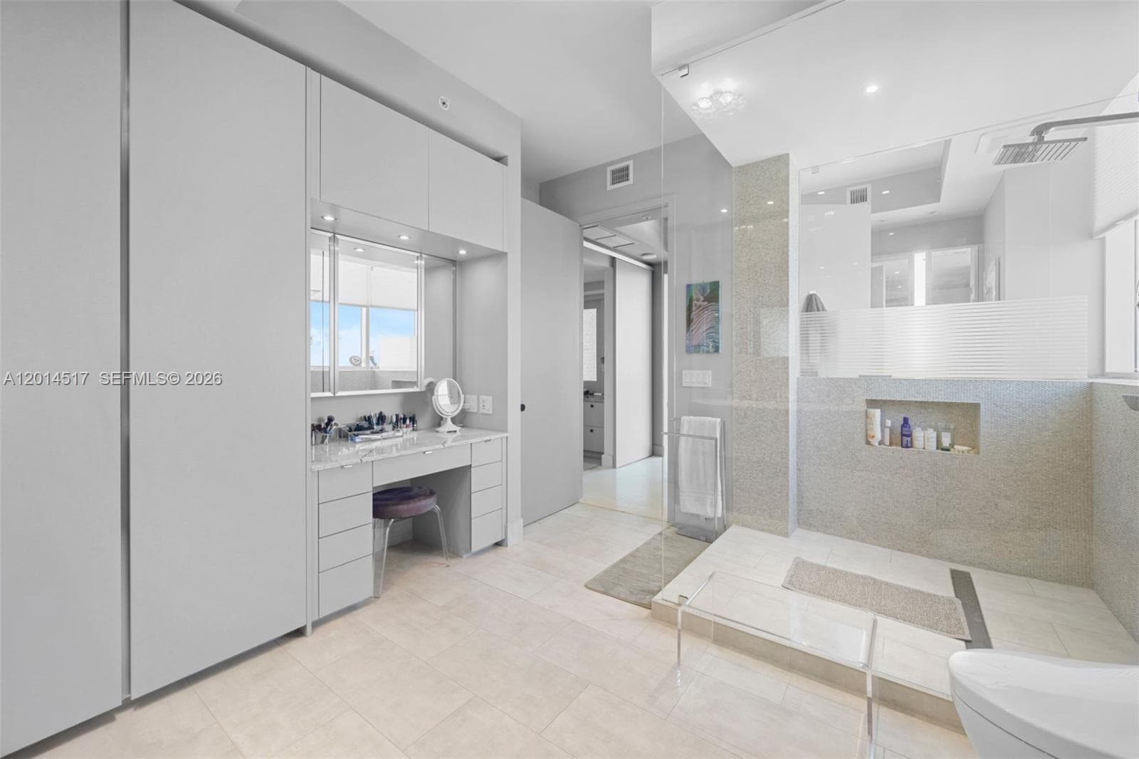 18201 Collins Ave # 4901, Sunny Isles Beach FL 33160 — 18