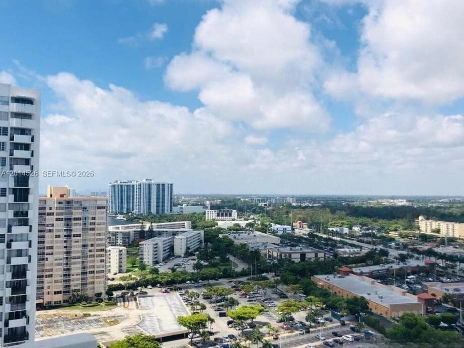 2780 NE 183rd St, Aventura FL 33160 — 20