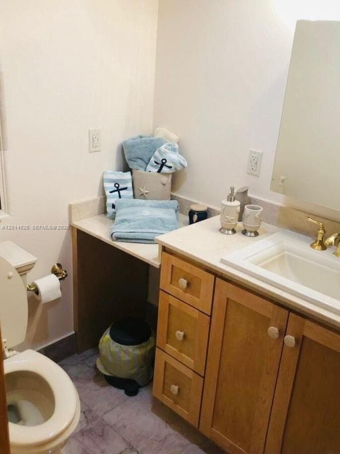 2780 NE 183rd St, Aventura FL 33160 — 10
