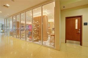 6801 Collins Ave, Miami Beach FL 33141 — 28