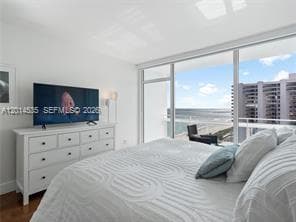 6801 Collins Ave, Miami Beach FL 33141 — 11
