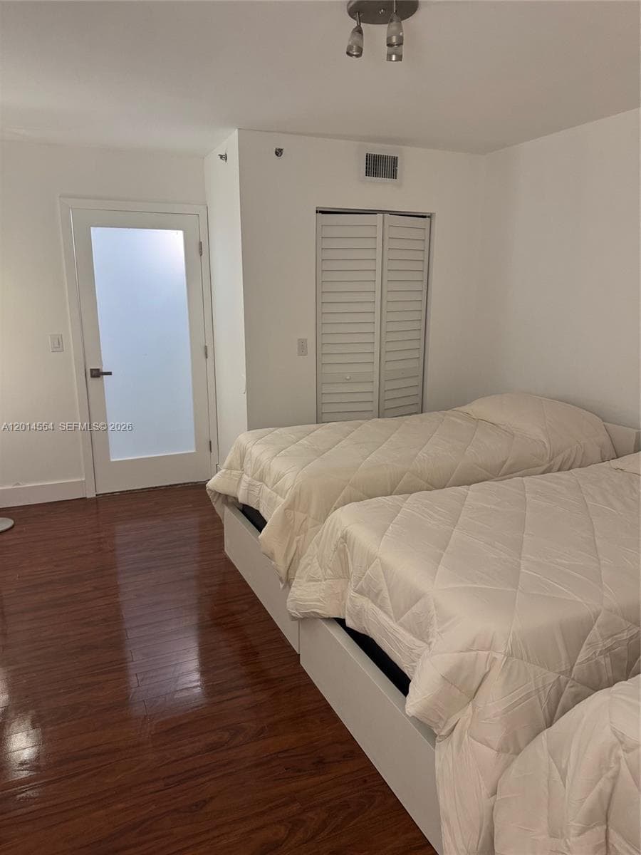 19555 E Country Club Dr # 8507, Aventura FL 33180 — 19