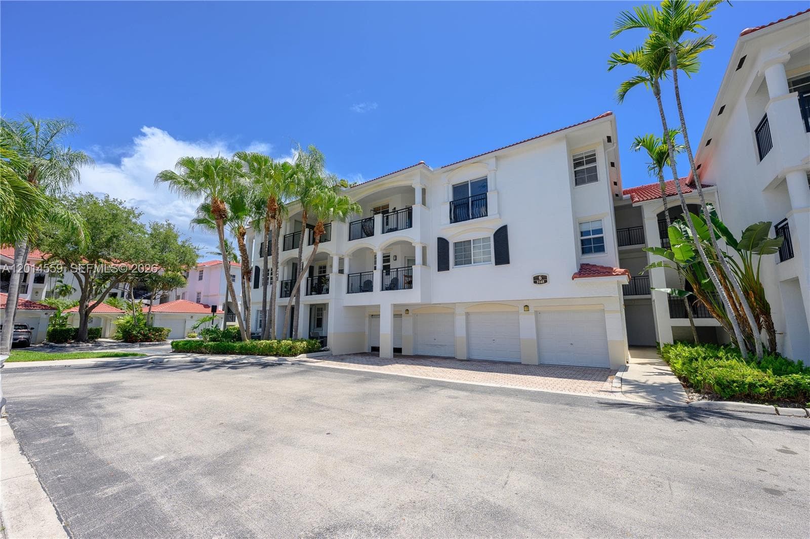 3165 NE 184th St # 6304, Aventura FL 33160 — 28