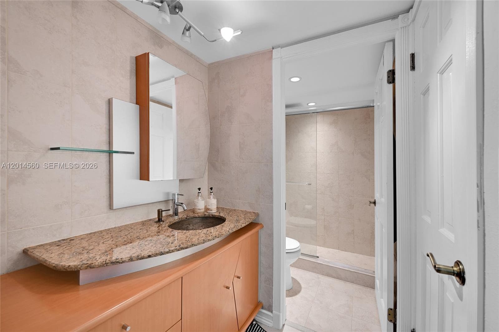 6039 Collins Ave # 621, Miami Beach FL 33140 — 13