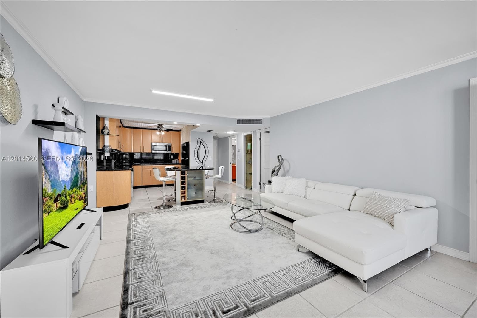 6039 Collins Ave # 621, Miami Beach FL 33140 — 11