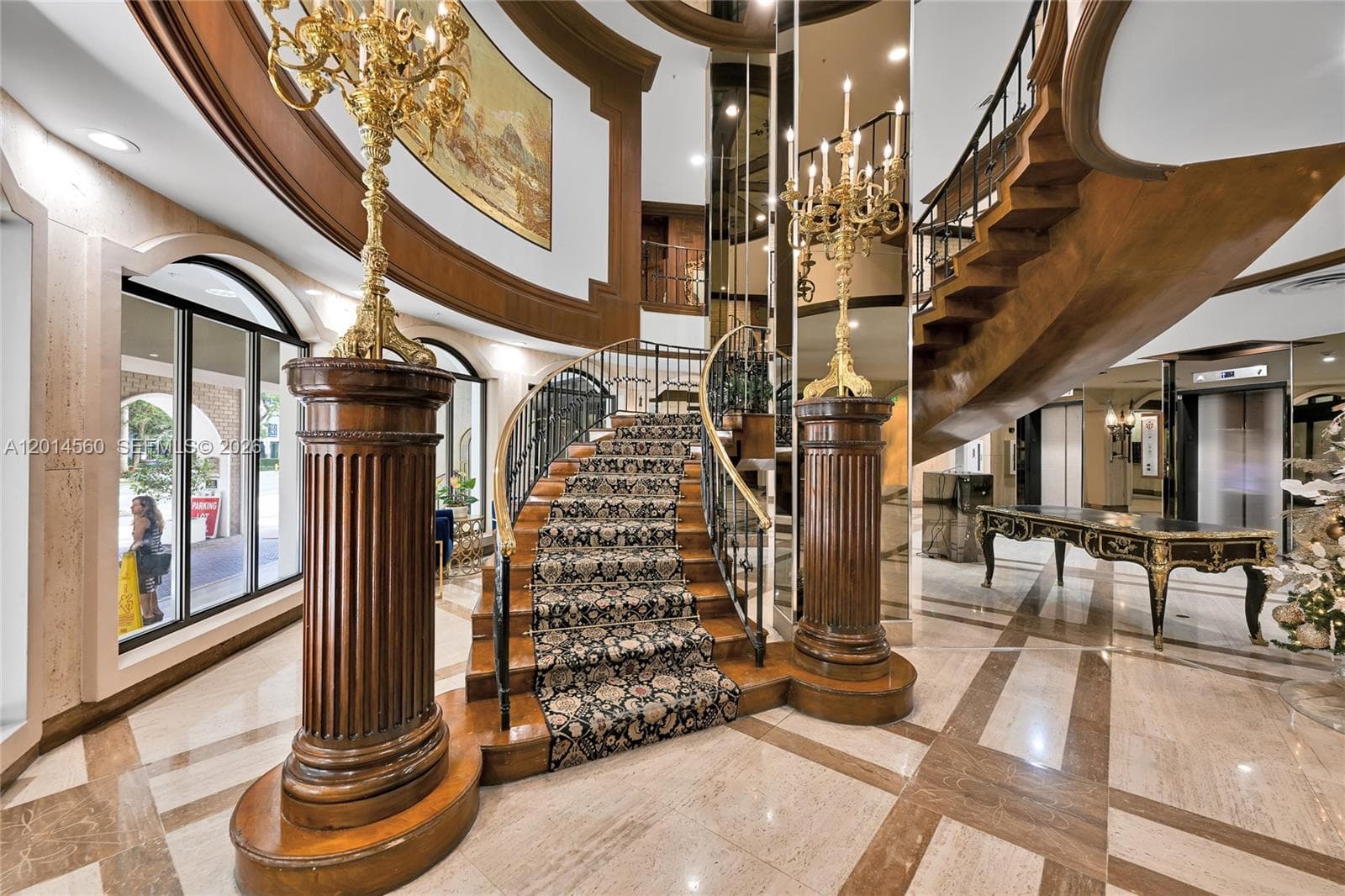 6039 Collins Ave # 621, Miami Beach FL 33140 — 29