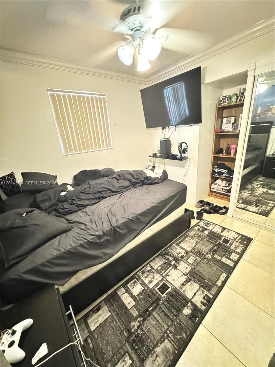 1314 W 77th St, Hialeah FL 33014 — 7
