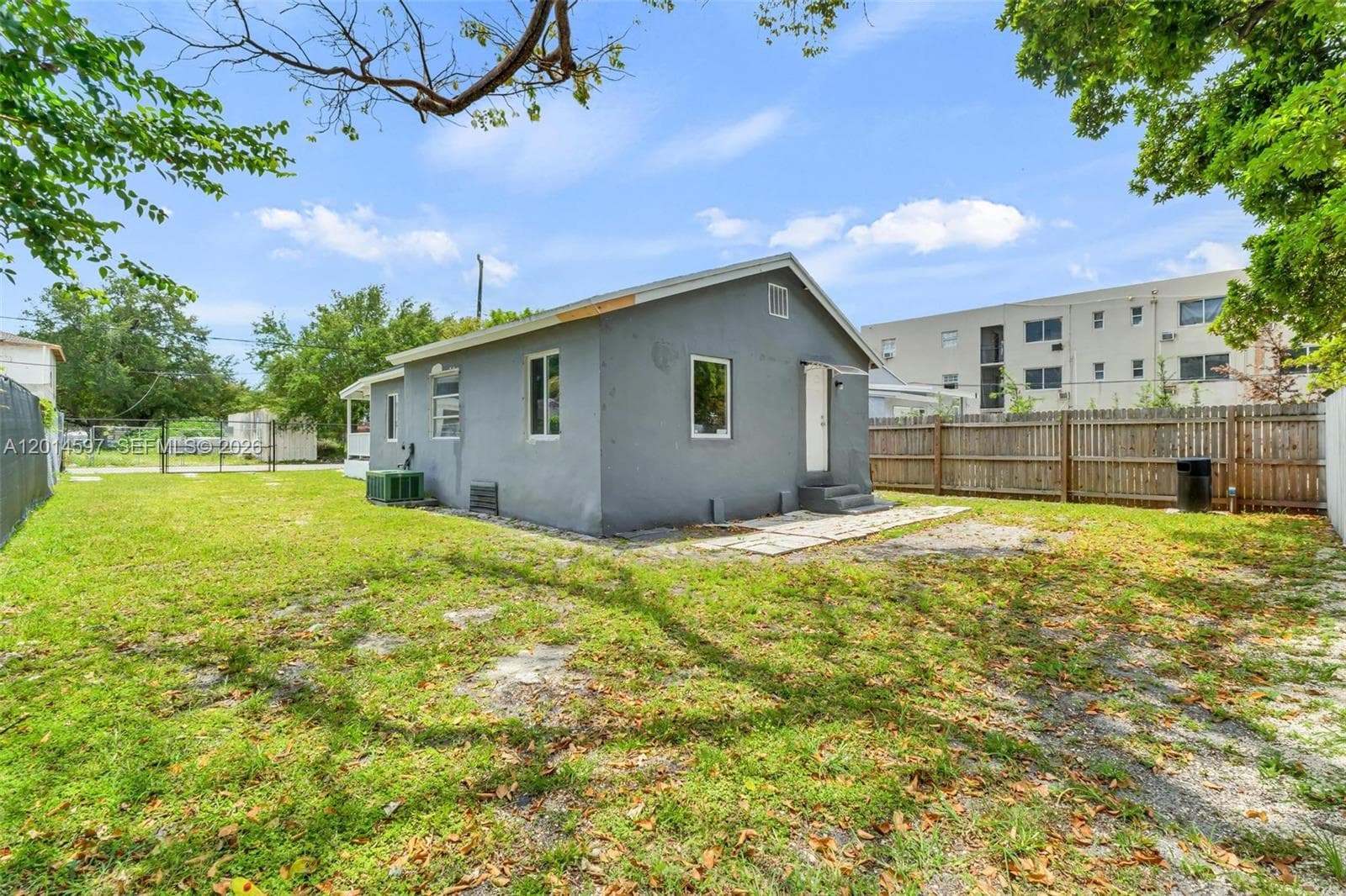 1463 NW 70th St # 1463, Miami FL 33147 — 15