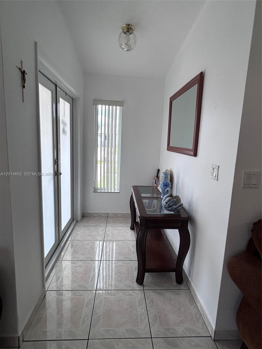 1181 SW 141st Ave, Miami FL 33184 — 8