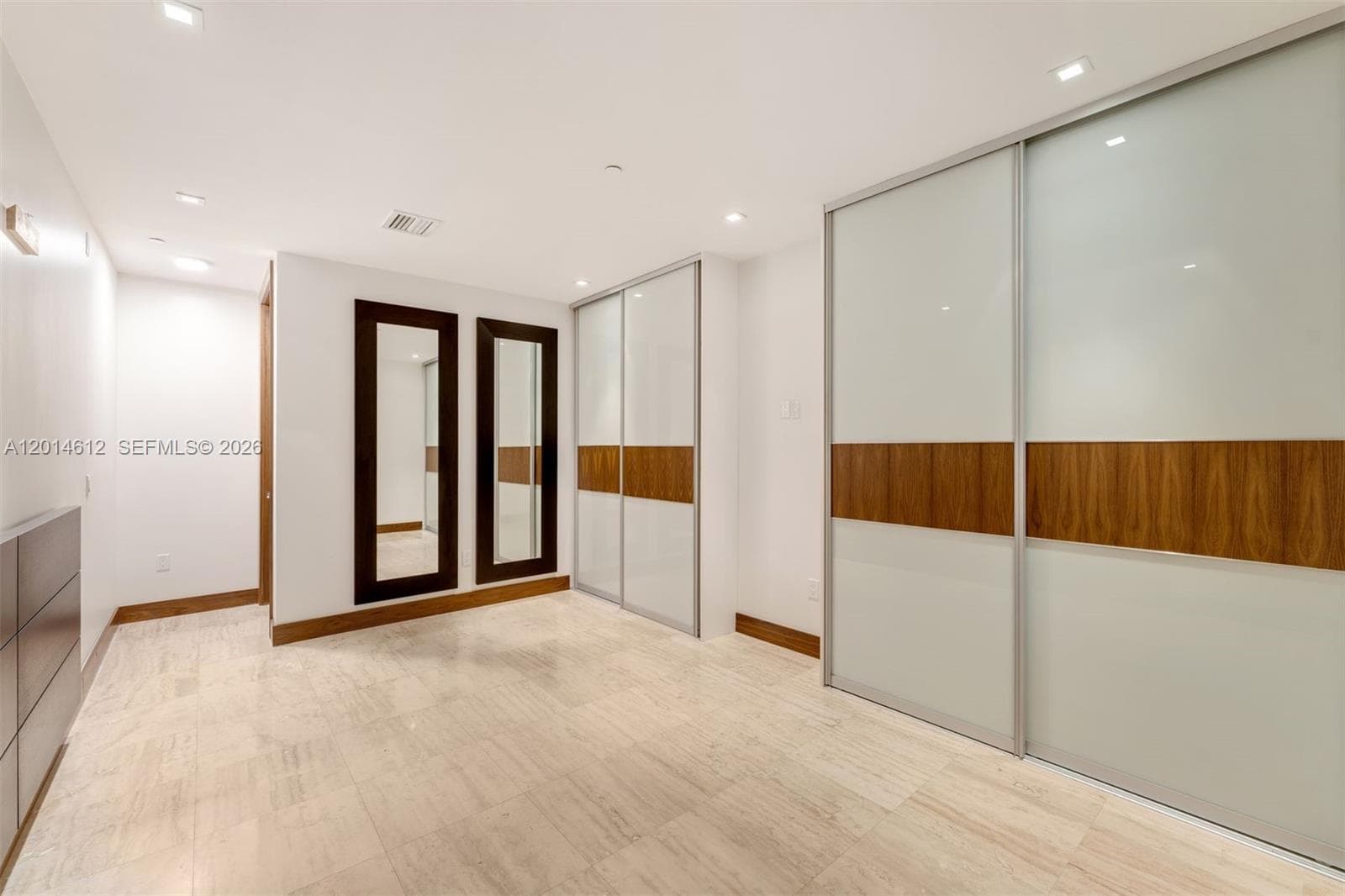 5959 Collins Ave # 1001, Miami Beach FL 33140 — 17