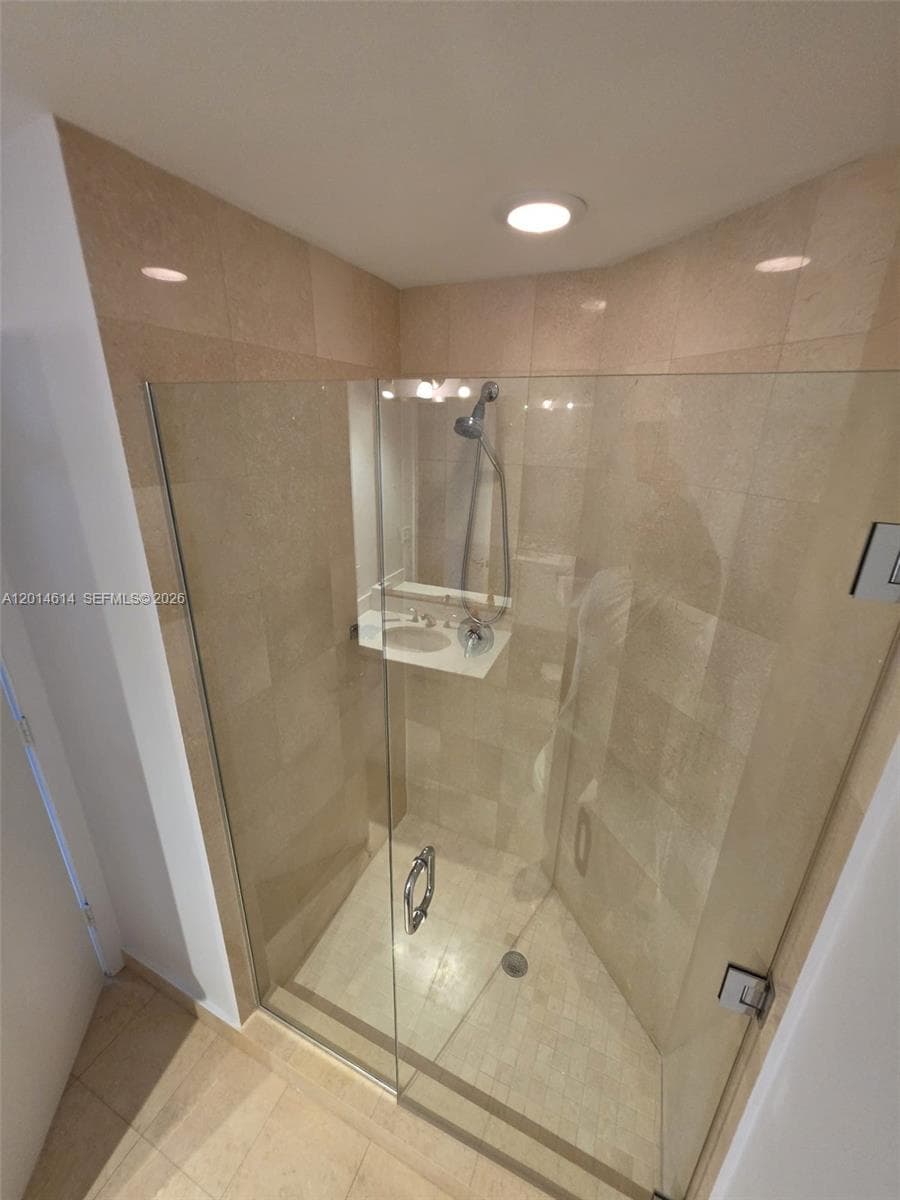1060 Brickell Ave # 2201, Miami FL 33131 — 16