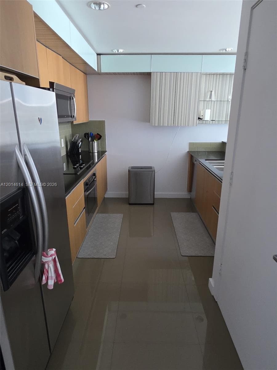 1060 Brickell Ave # 2201, Miami FL 33131 — 7