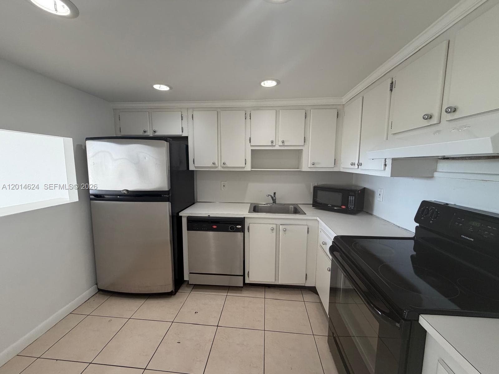 1200 NE Miami Gardens Dr # 905W, Miami FL 33179 — 5