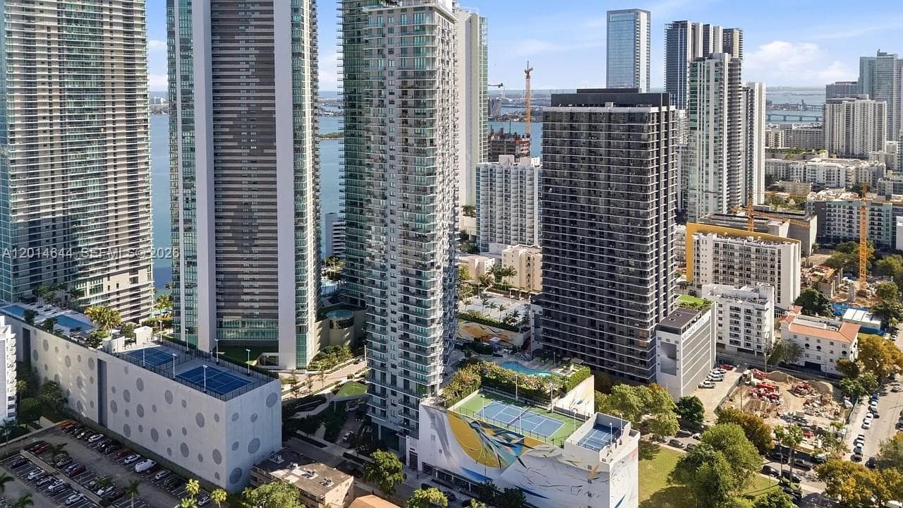 501 NE 31st St # 1105, Miami FL 33137 — 24