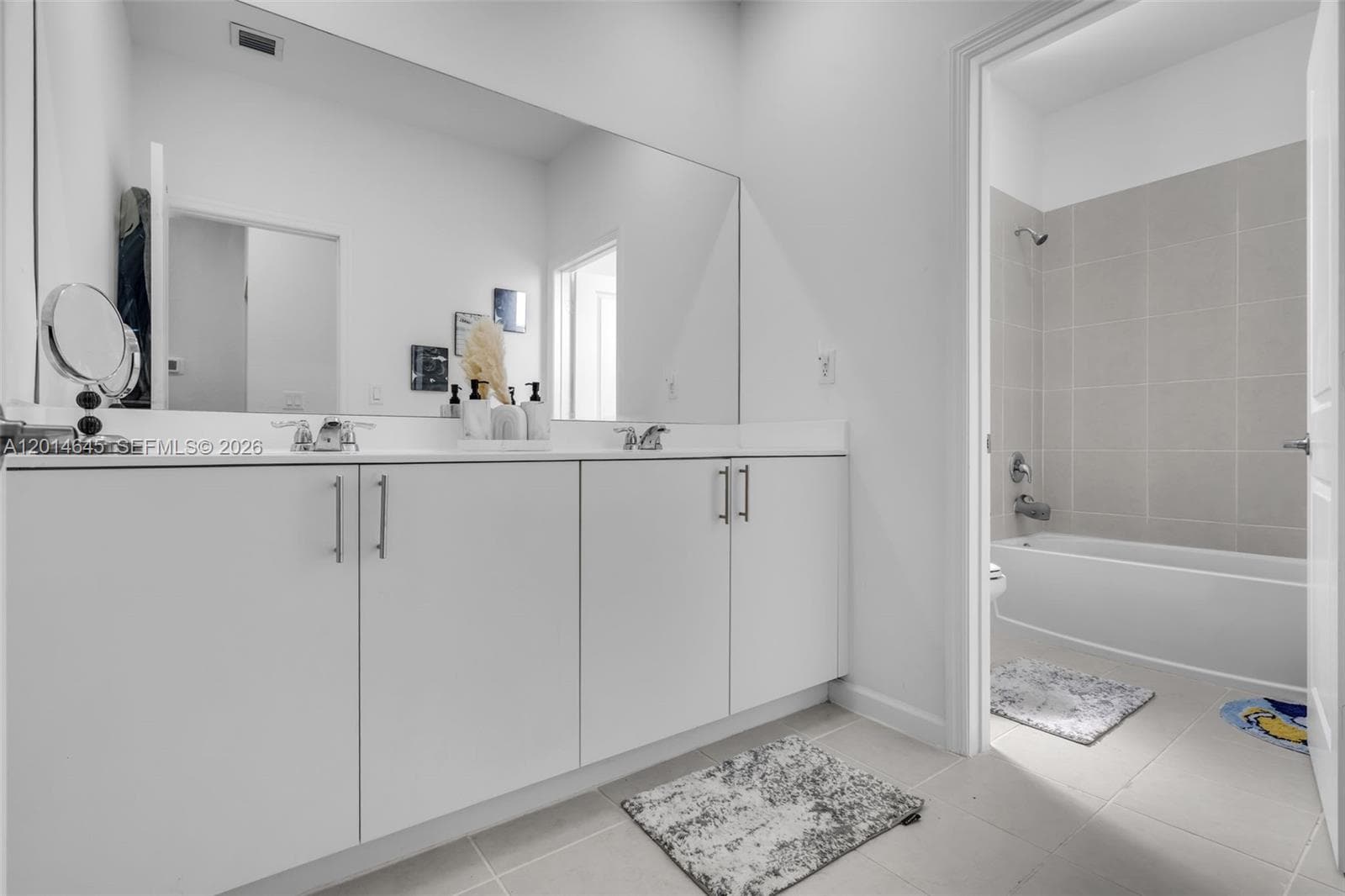 13629 SW 186th Ln, Miami FL 33177 — 14