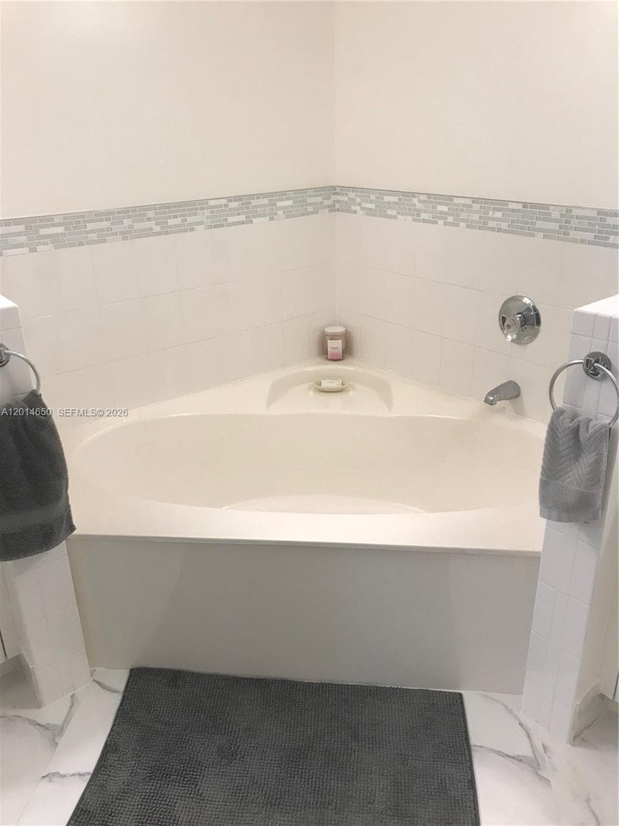 16654 SW 103rd Ln, Miami FL 33196 — 16
