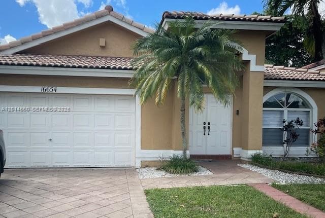16654 SW 103rd Ln, Miami FL 33196 — 1