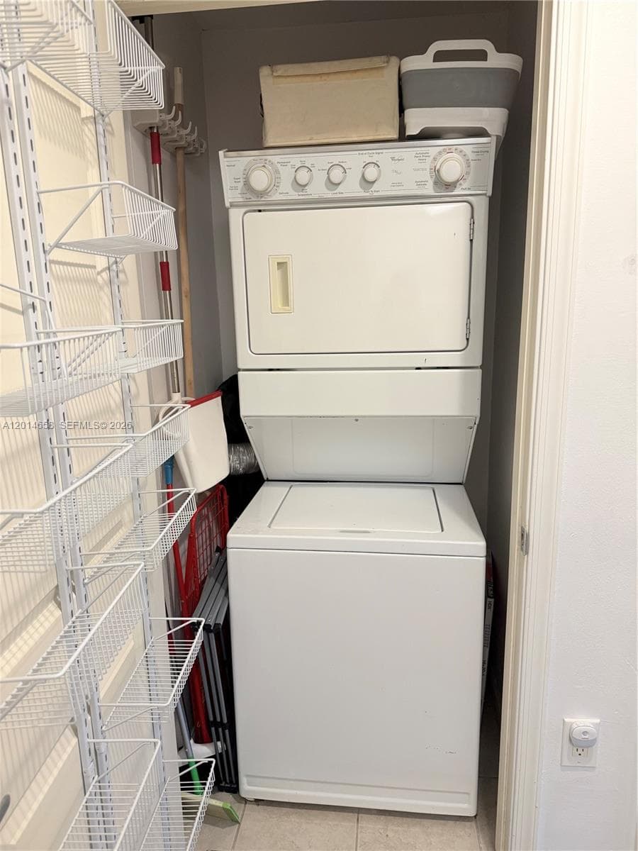 10 Aragon Ave # 702, Coral Gables FL 33134 — 6