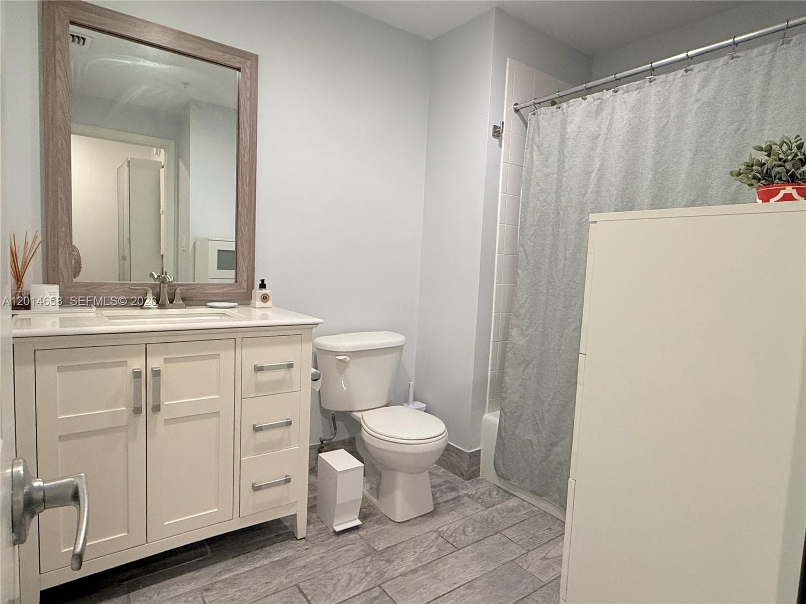 10 Aragon Ave # 702, Coral Gables FL 33134 — 7
