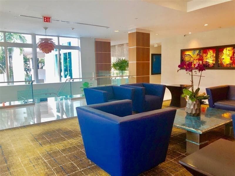 1800 N Bayshore Drive # 1610, Miami FL 33132 — 24