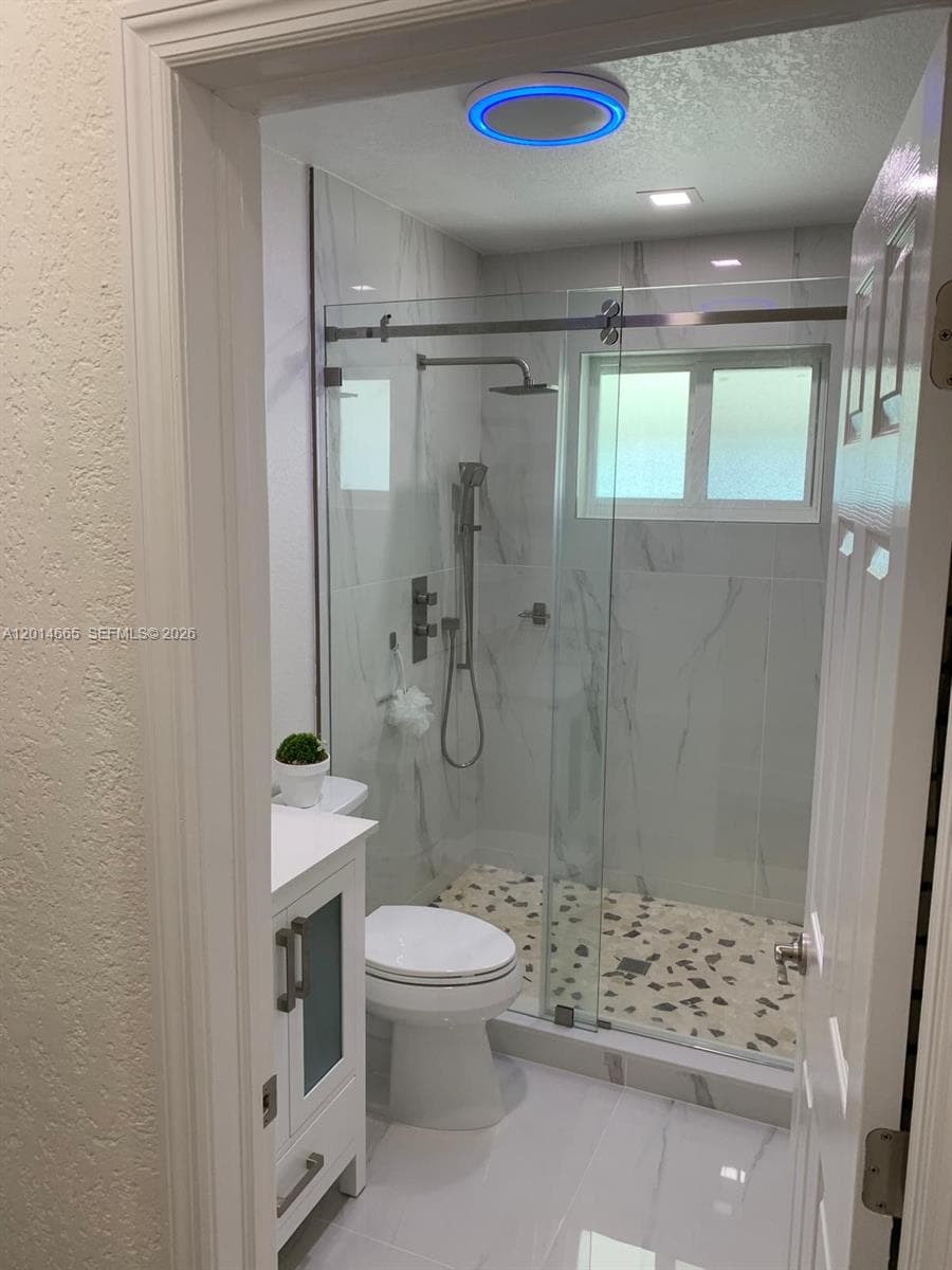19500 SW 115th Ave, Miami FL 33157 — 27