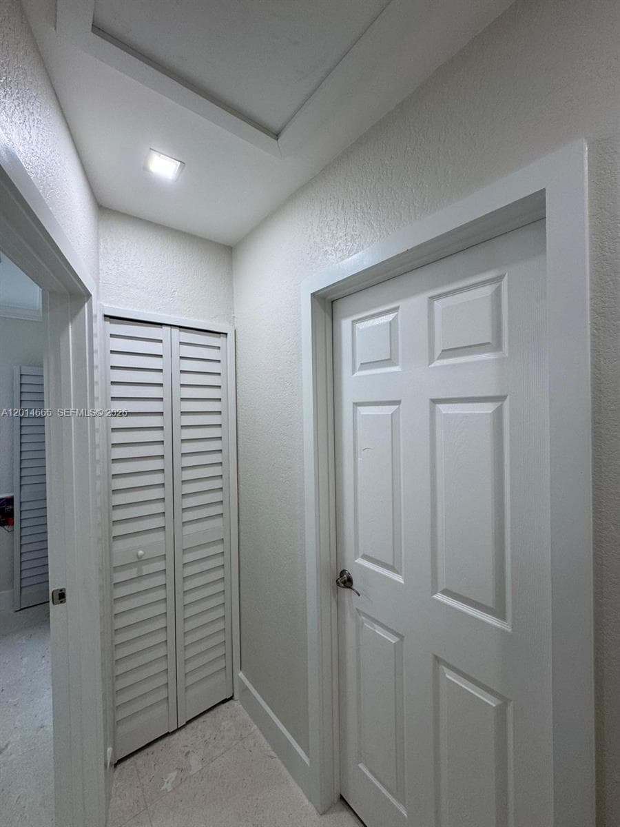 19500 SW 115th Ave, Miami FL 33157 — 18