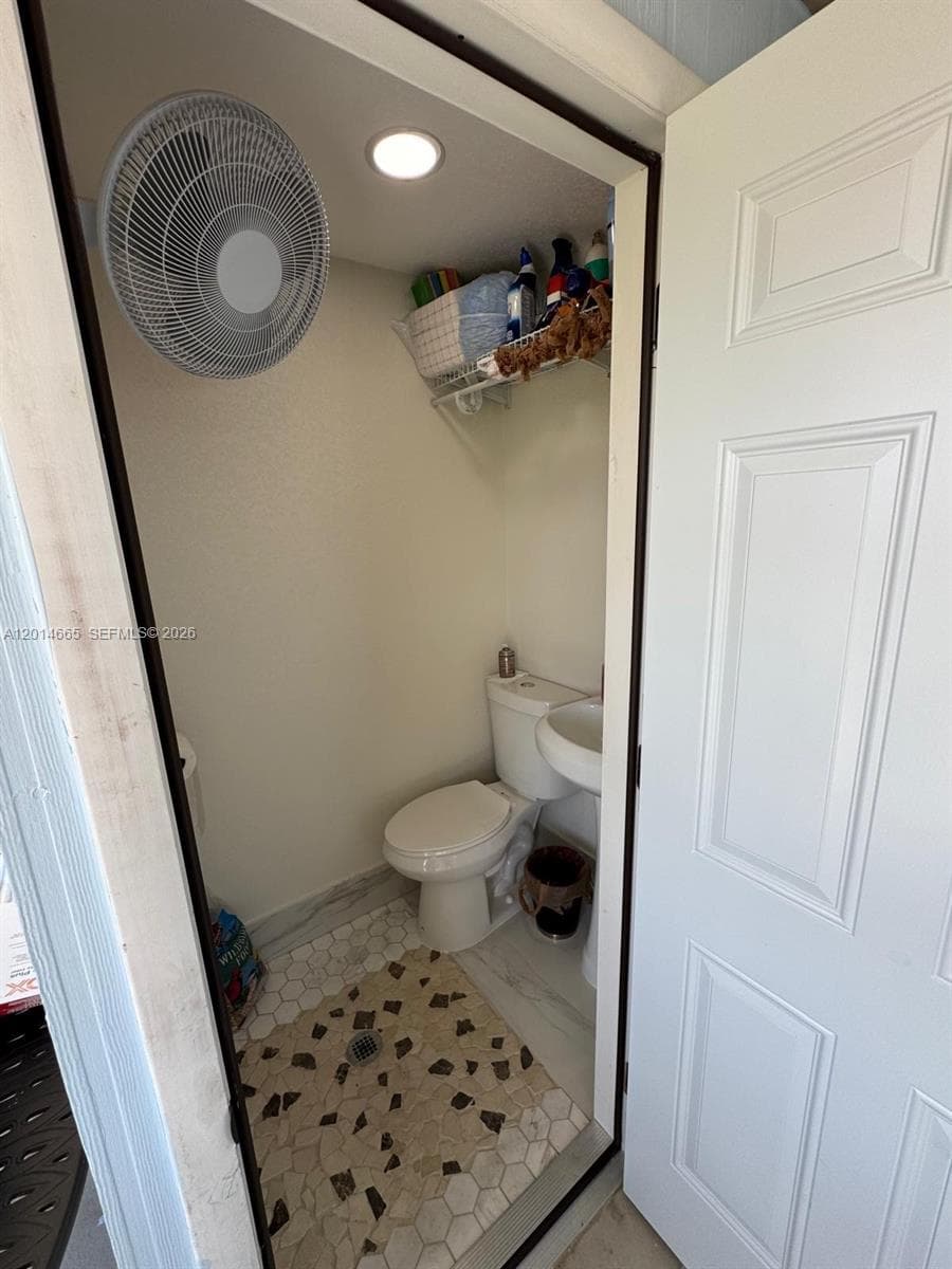 19500 SW 115th Ave, Miami FL 33157 — 59