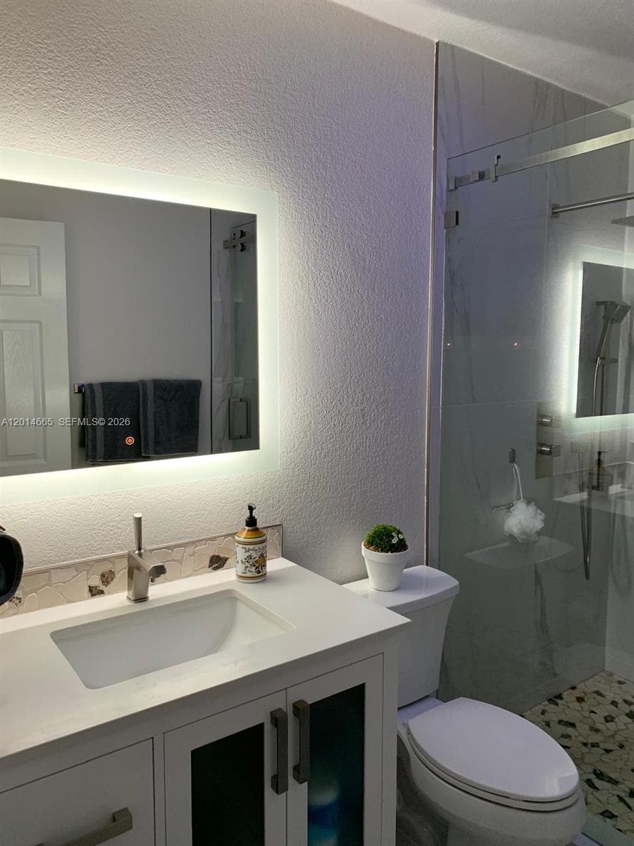 19500 SW 115th Ave, Miami FL 33157 — 25