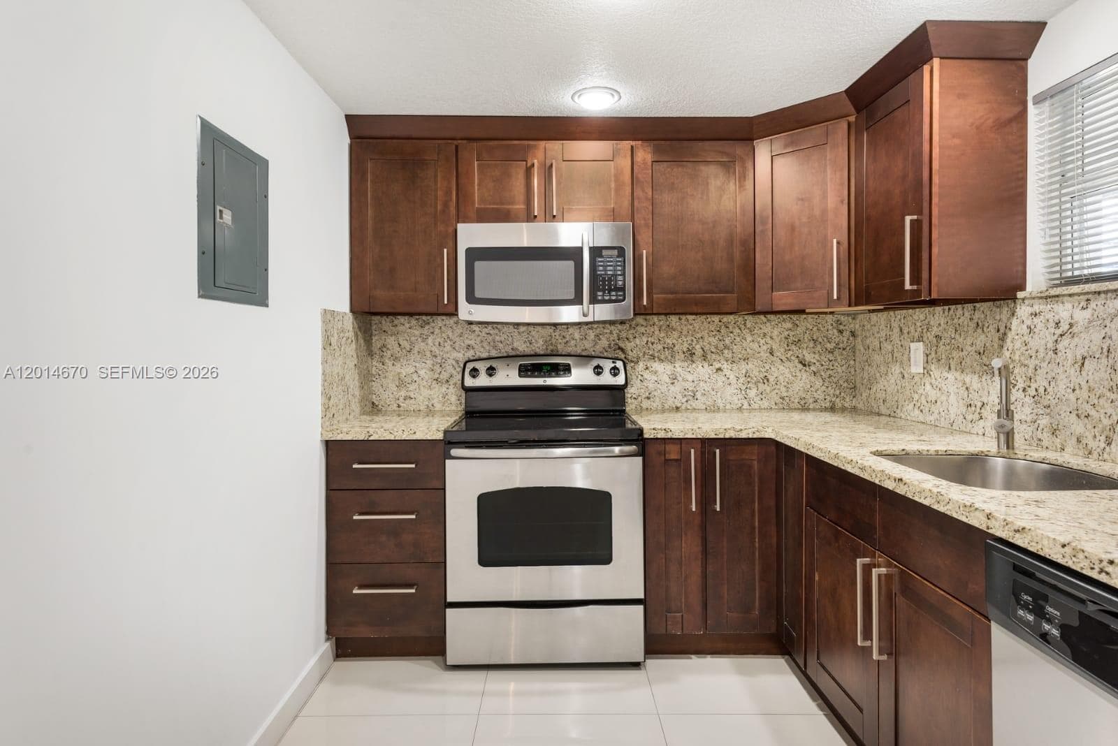 411 SW 37th Ave # 3B, Miami FL 33135 — 6
