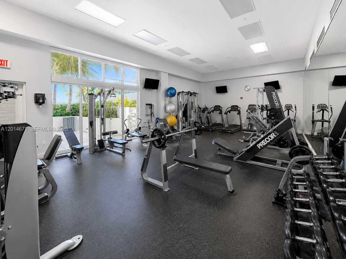 6917 Collins Ave # 614, Miami Beach FL 33141 — 30