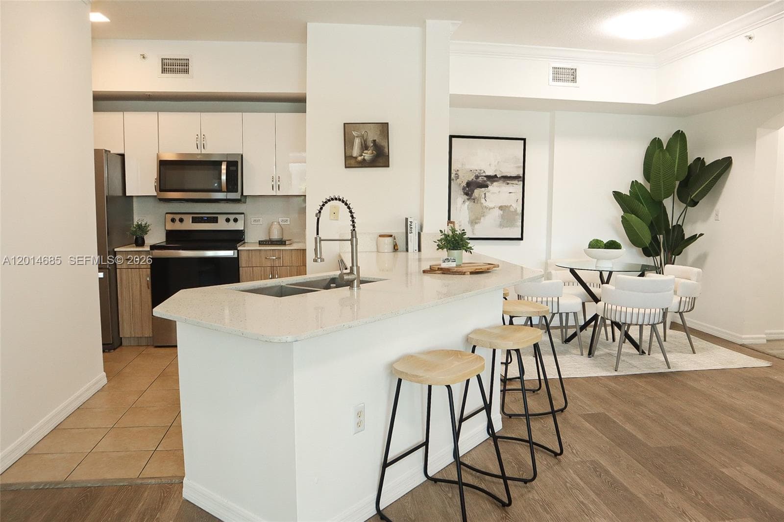 9172 Collins Ave # 212, Surfside FL 33154 — 7