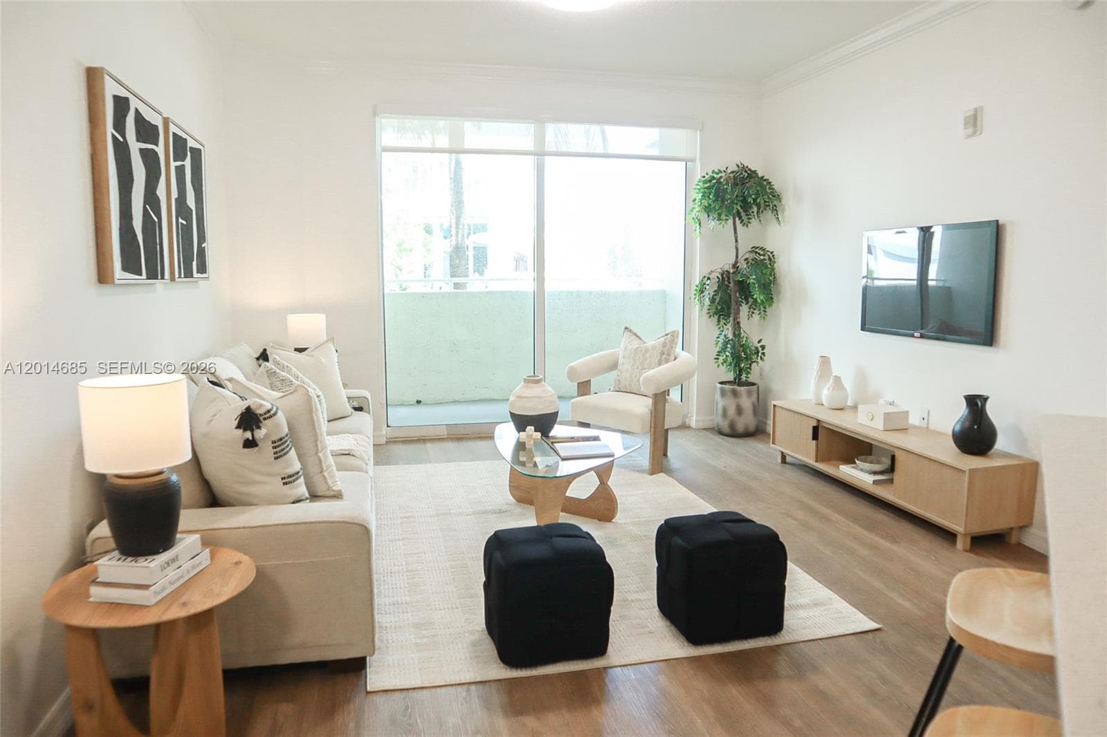 9172 Collins Ave # 212, Surfside FL 33154 — 15