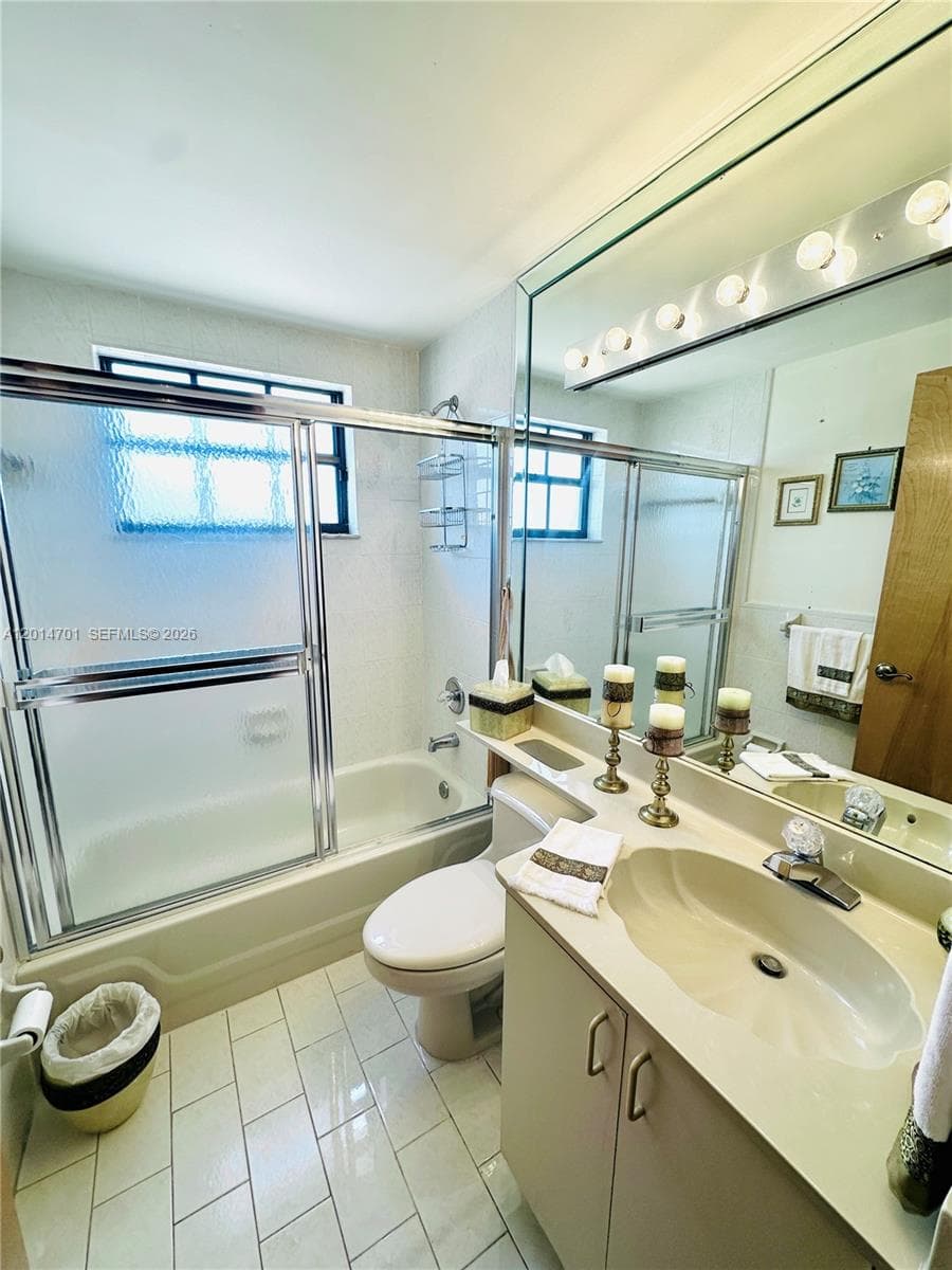 3142 SW 141st Ave, Miami FL 33175 — 37