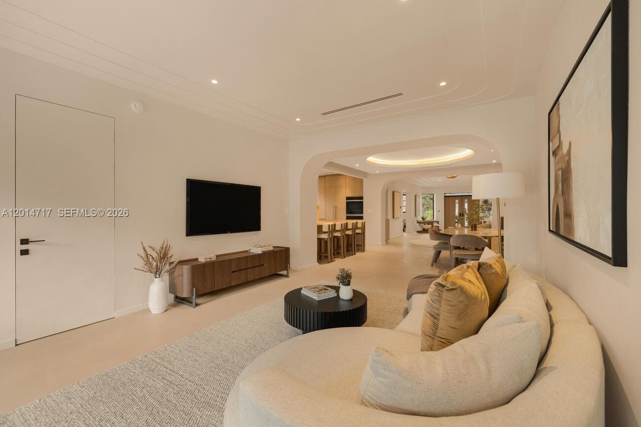4430 Royal Palm Ave, Miami Beach FL 33140 — 13