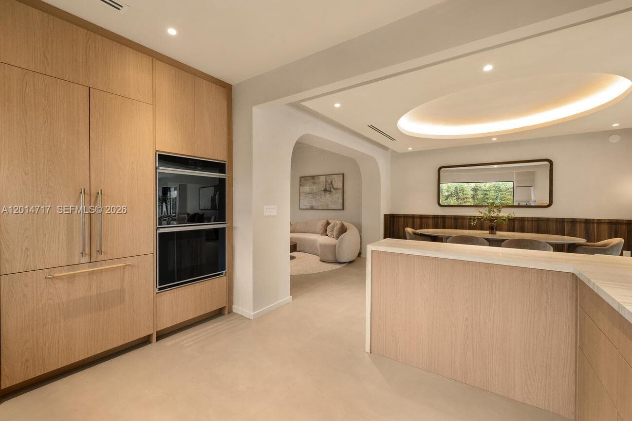 4430 Royal Palm Ave, Miami Beach FL 33140 — 12