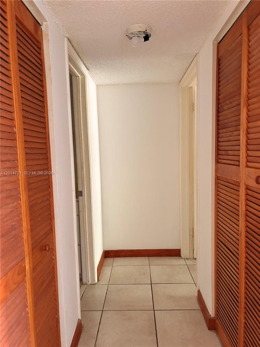 20860 San Simeon Way # 6, Miami FL 33179 — 3
