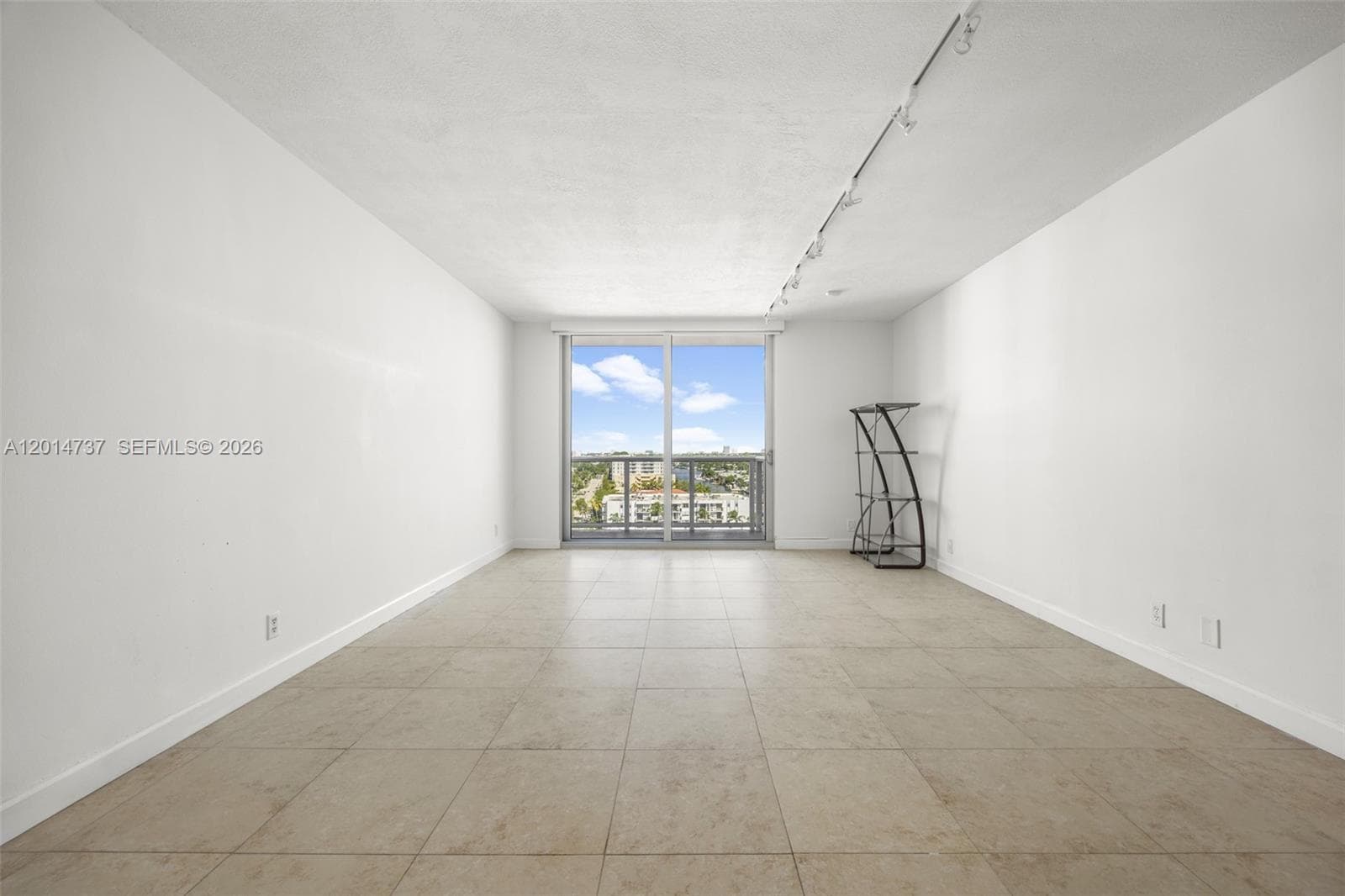 900 Bay Dr, Miami Beach FL 33141 — 7