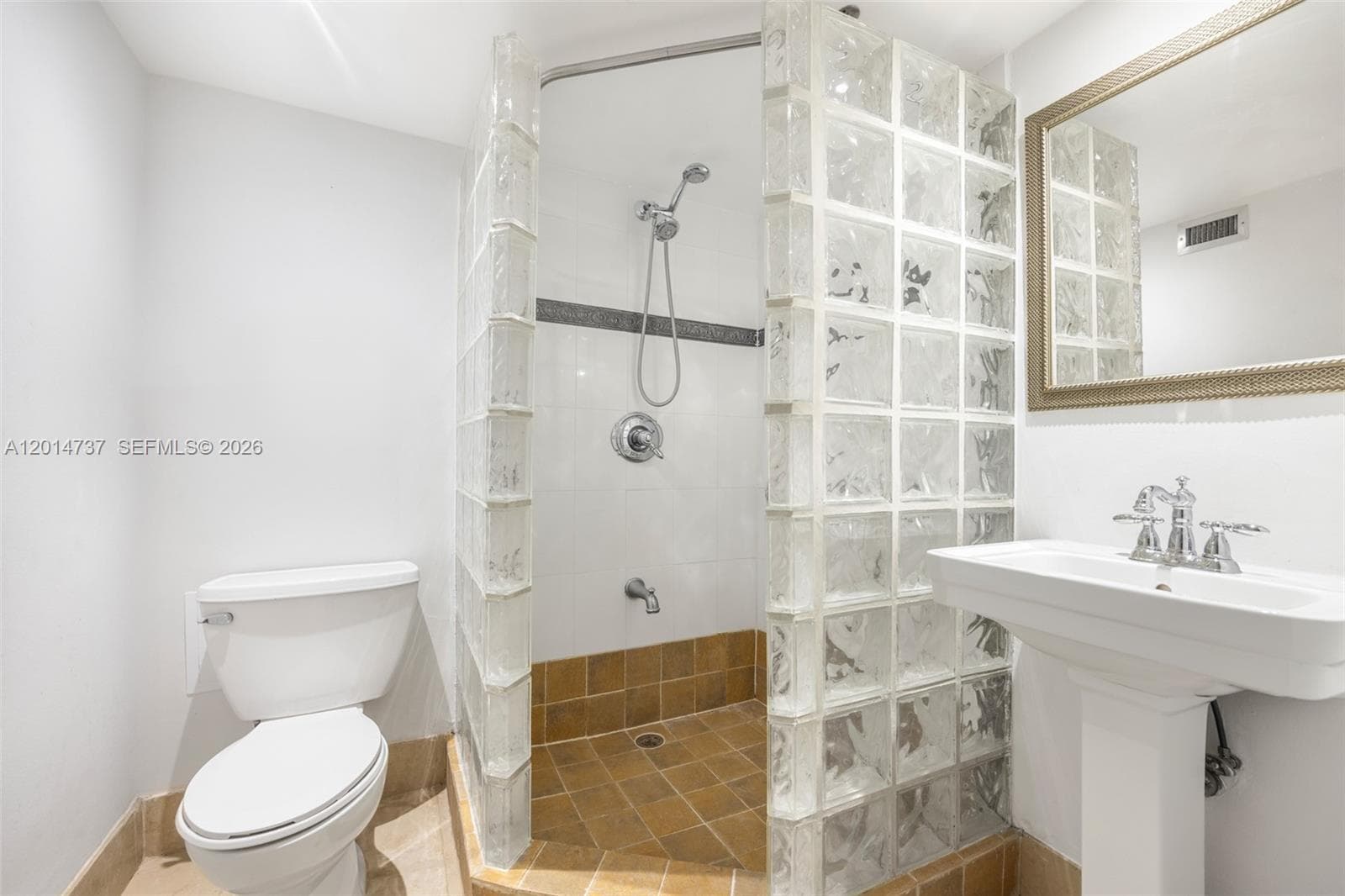 900 Bay Dr, Miami Beach FL 33141 — 18