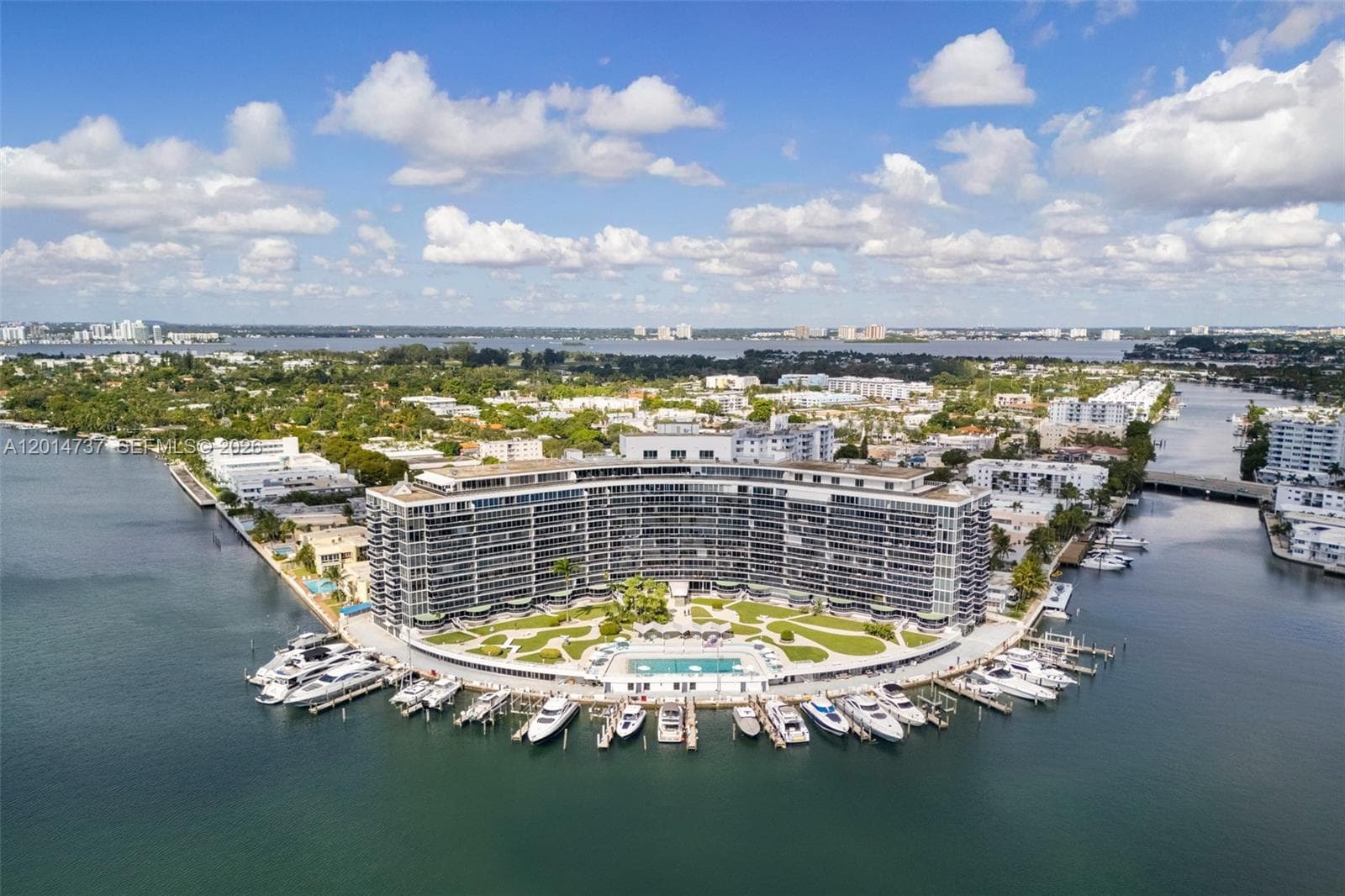 900 Bay Dr, Miami Beach FL 33141 — 35
