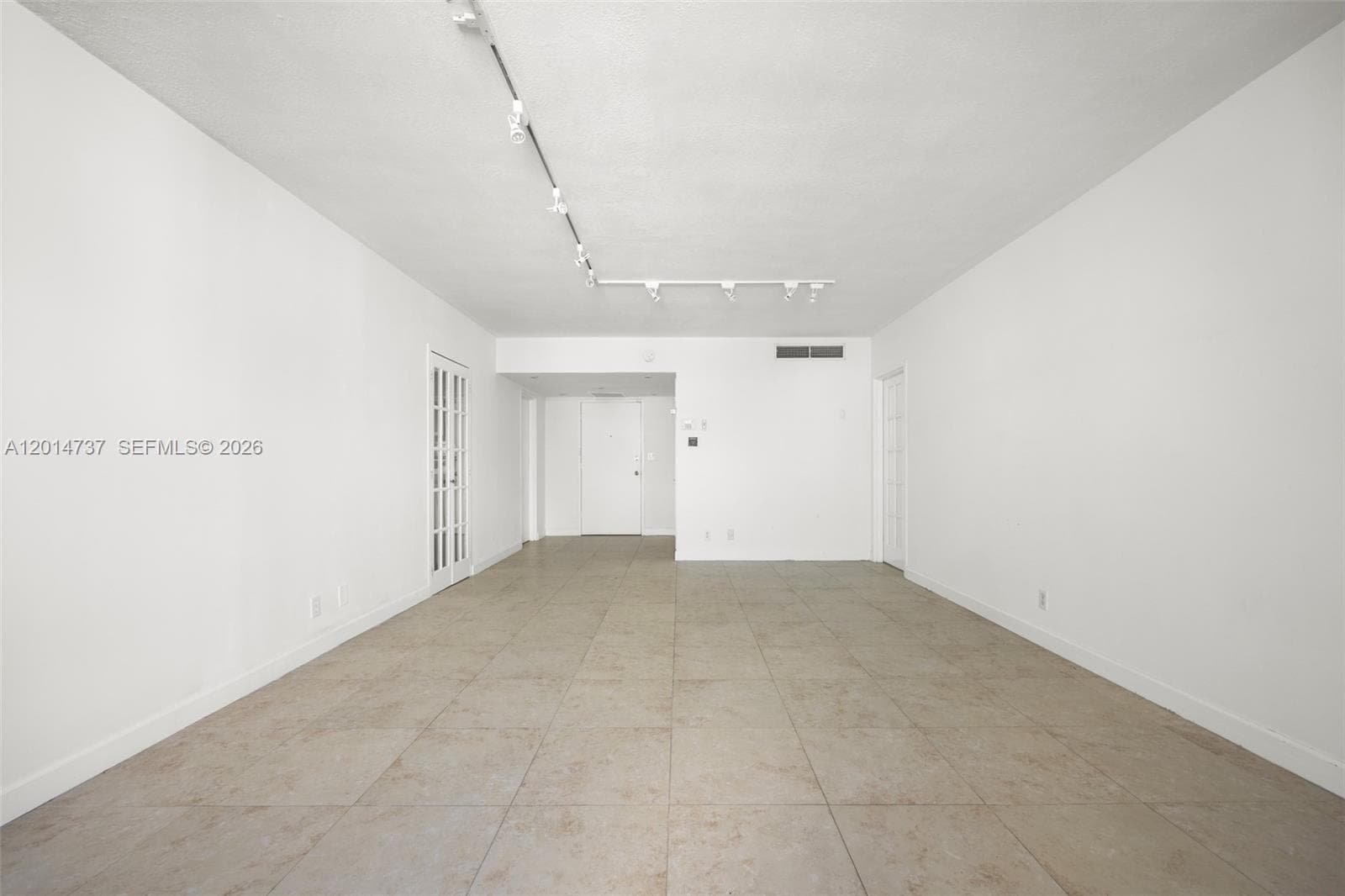 900 Bay Dr, Miami Beach FL 33141 — 4