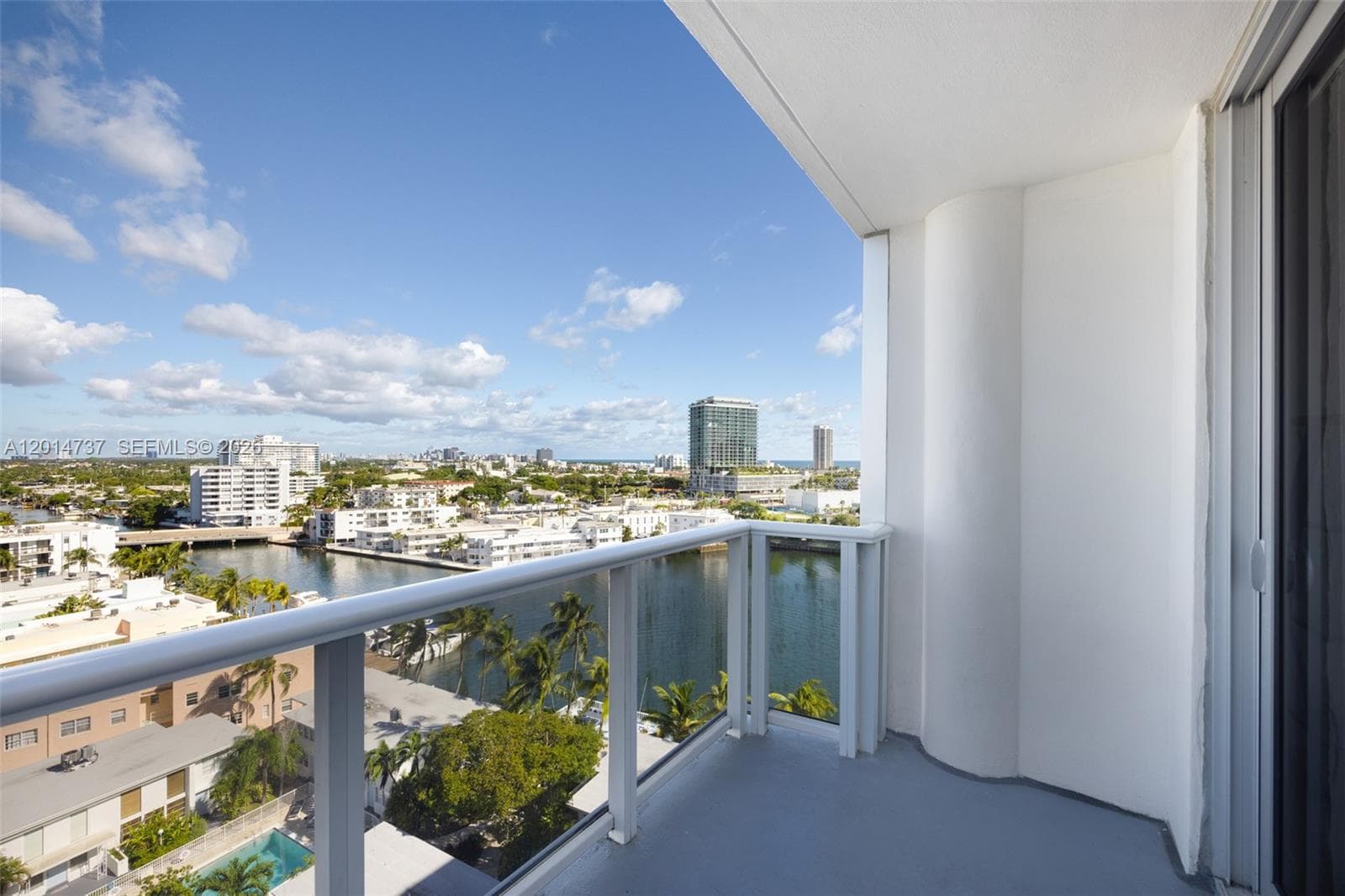 900 Bay Dr, Miami Beach FL 33141 — 21