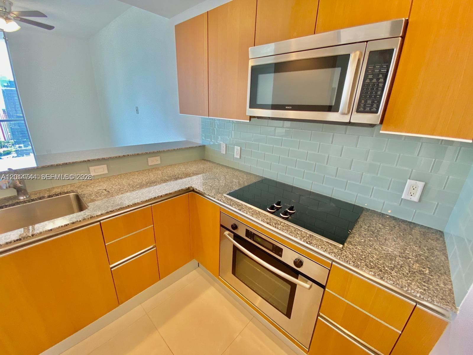 1060 Brickell Ave # 3709, Miami FL 33131 — 6