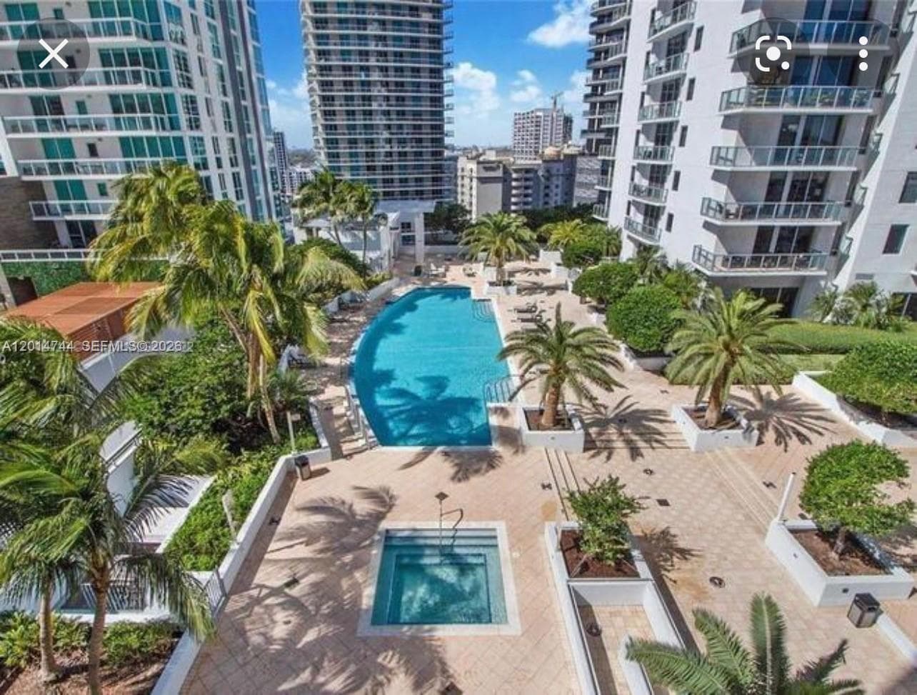 1060 Brickell Ave # 3709, Miami FL 33131 — 24