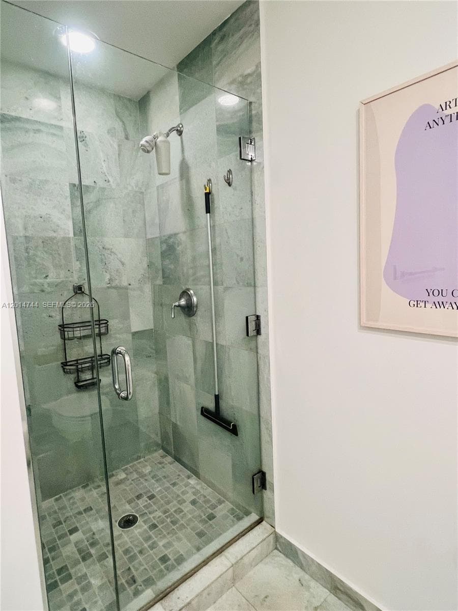 1060 Brickell Ave # 3709, Miami FL 33131 — 19