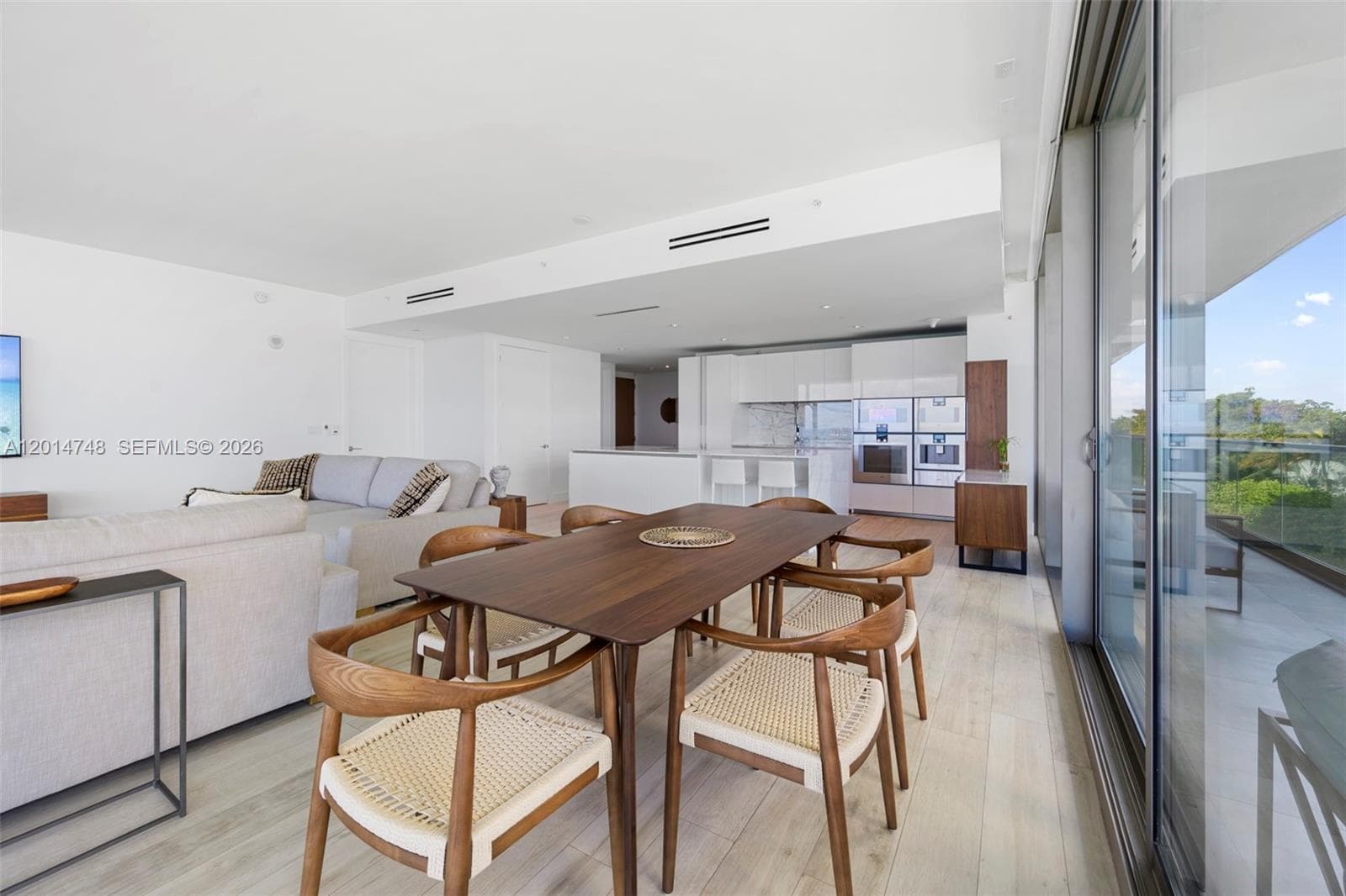10203 Collins Ave # 401, Bal Harbour FL 33154 — 16