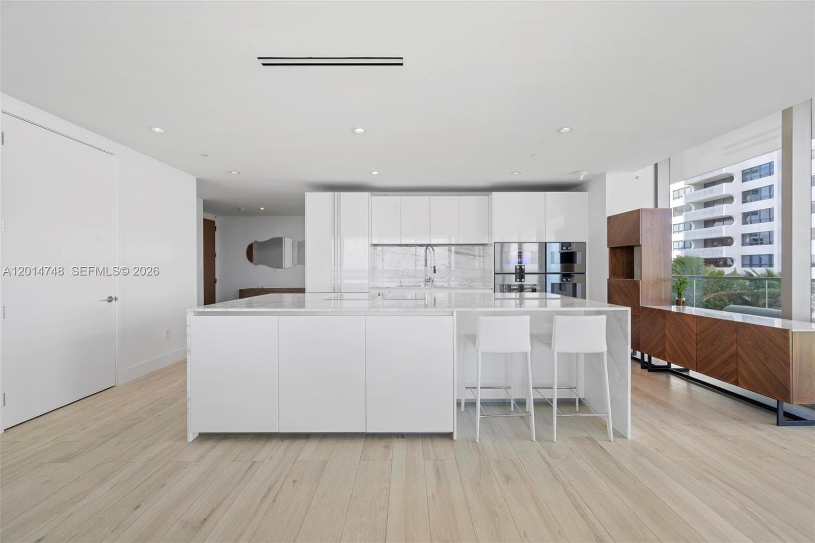 10203 Collins Ave # 401, Bal Harbour FL 33154 — 10