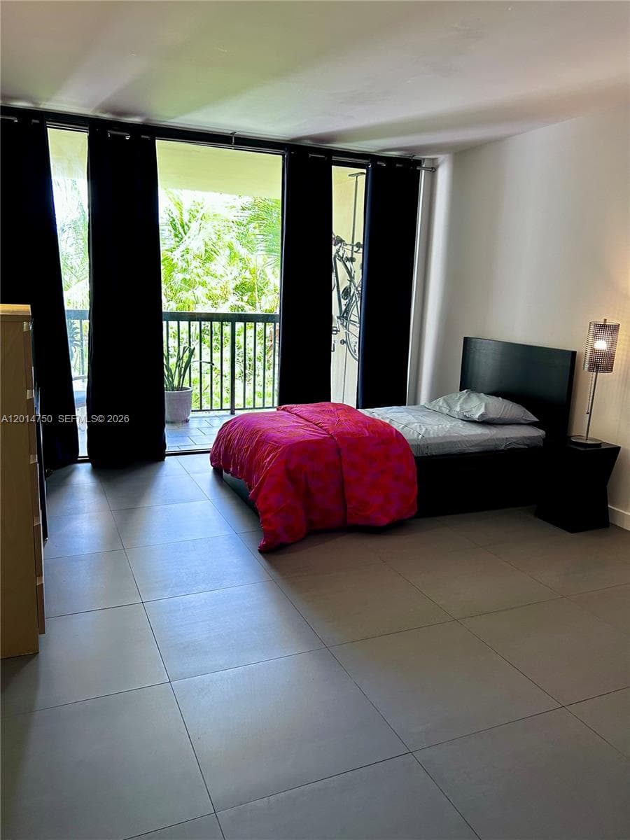 20365 W Country Club Dr, Aventura FL 33180 — 18