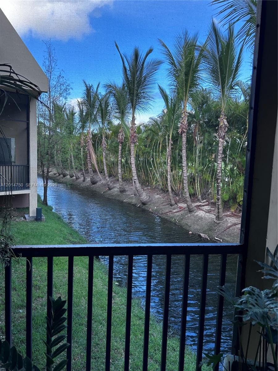 20365 W Country Club Dr, Aventura FL 33180 — 29